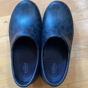 Crocs work shoes waterproof size 7